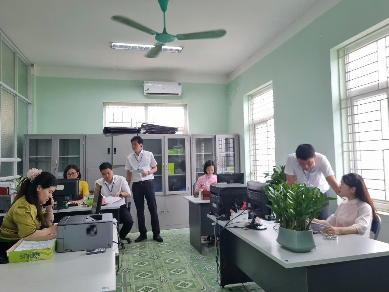 anh tin bai